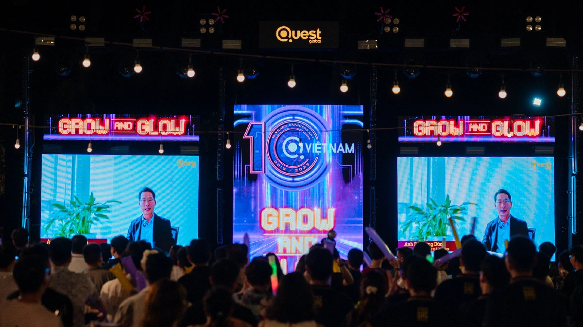 Corporate event presentation Grow and Glow